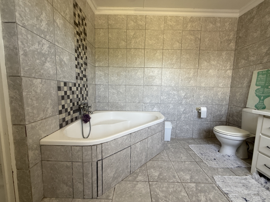 3 Bedroom Property for Sale in Stilbaai Rural Western Cape